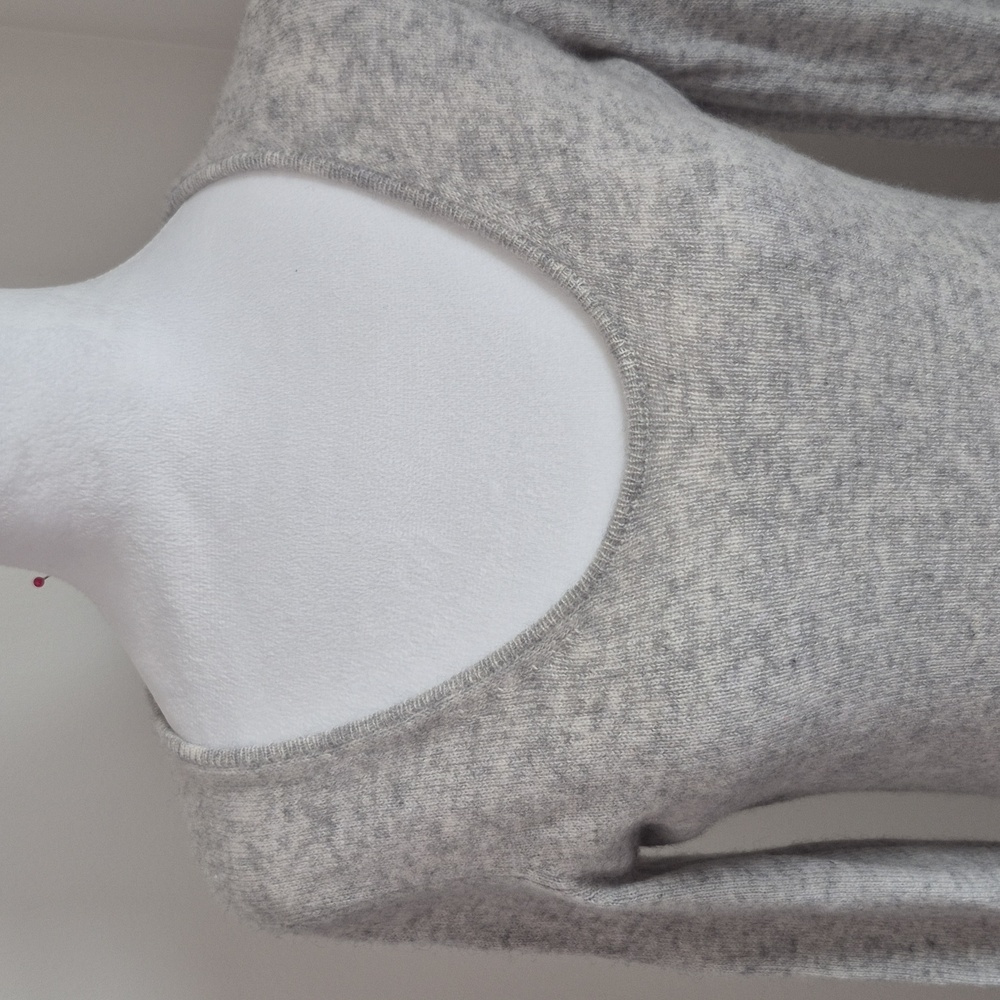Mantovani Studio Grey Cashmere Sweater Size Small - Picture 6 of 9